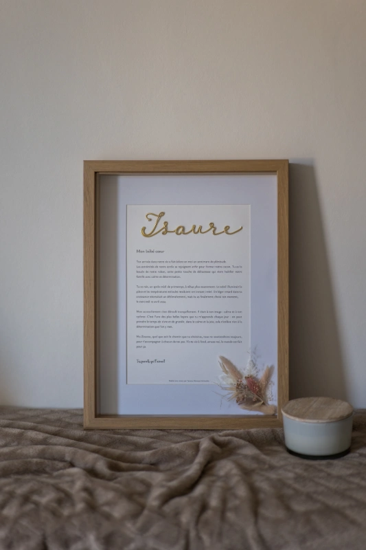 Rêveuse d'étincelles - Tatiana MAURINES - Message de naissance pour bébé. Photo du tableau contenant la lettre d'une petite fille.